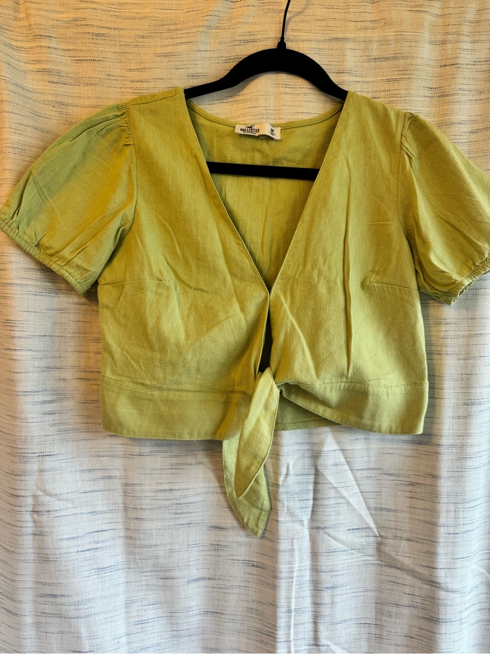 Hollister Light Green Tie-Front Crop Top